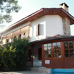 Hotel Elze 4*